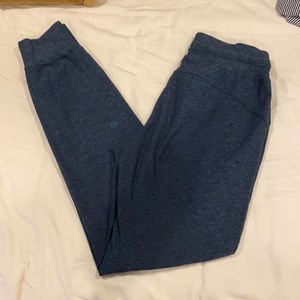 Lululemon ready to rulu joggers, size 4